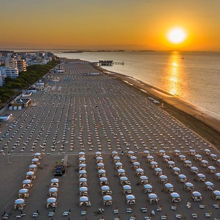 Appartamenti Villaggio Giardino Lignano Sabbiadoro Kültér fotó
