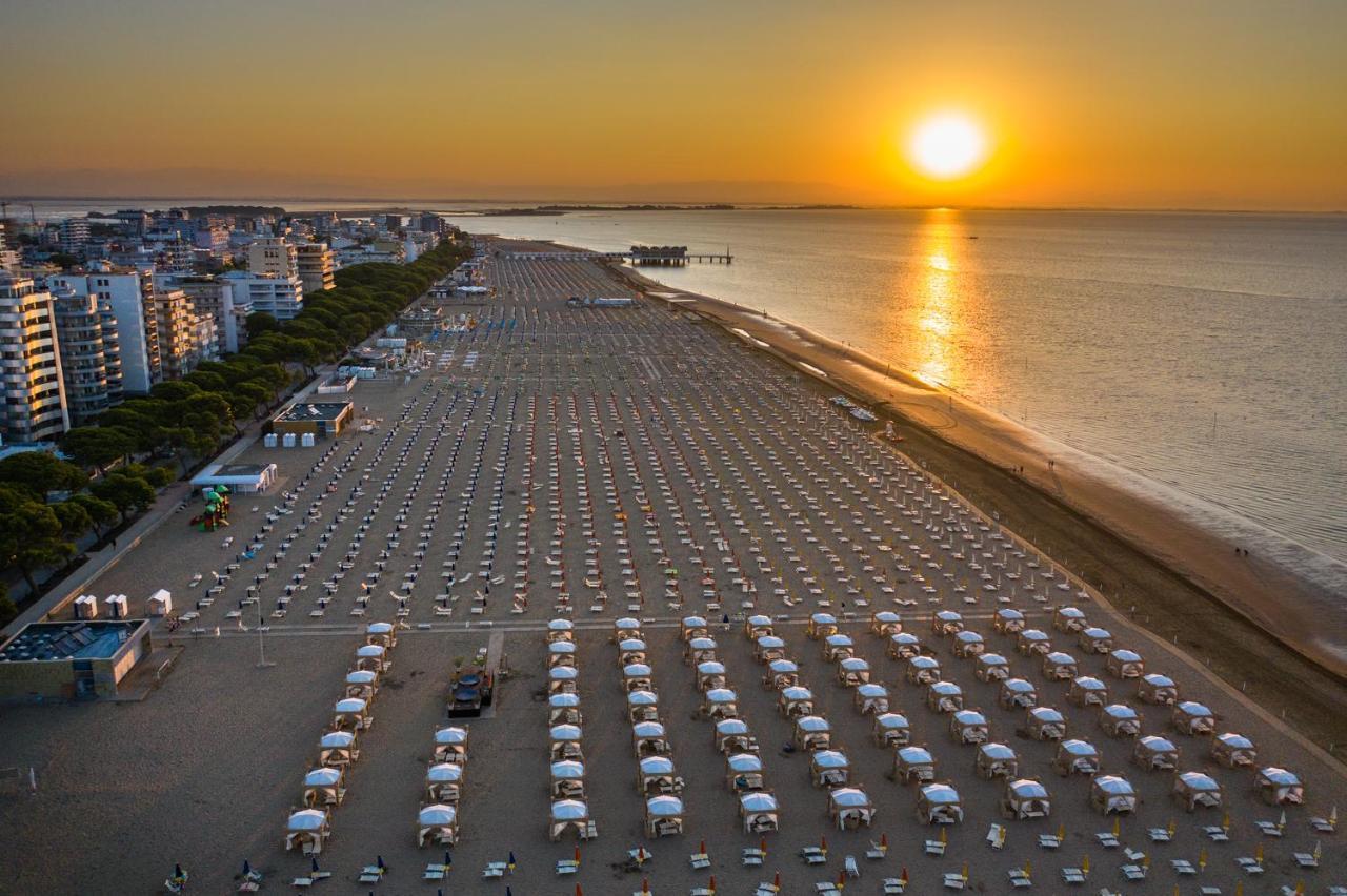 Appartamenti Villaggio Giardino Lignano Sabbiadoro Kültér fotó
